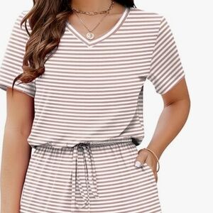 NWT Huskary Rose And White Striped V-Neck Short Sleeve Jersey Dress, Size XL